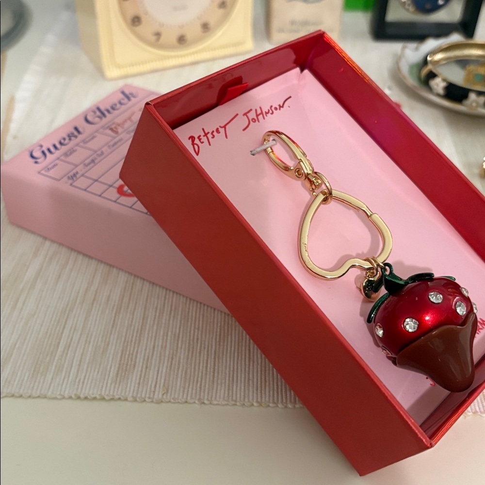 Betsy Johnson Bag charm/Key ring